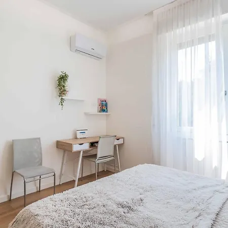 Luxury Apartment Malpensa Cardano Al Campo Exterior photo